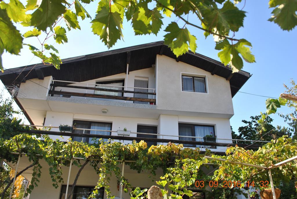 Guest House Palma Golden Sands Exteriör bild